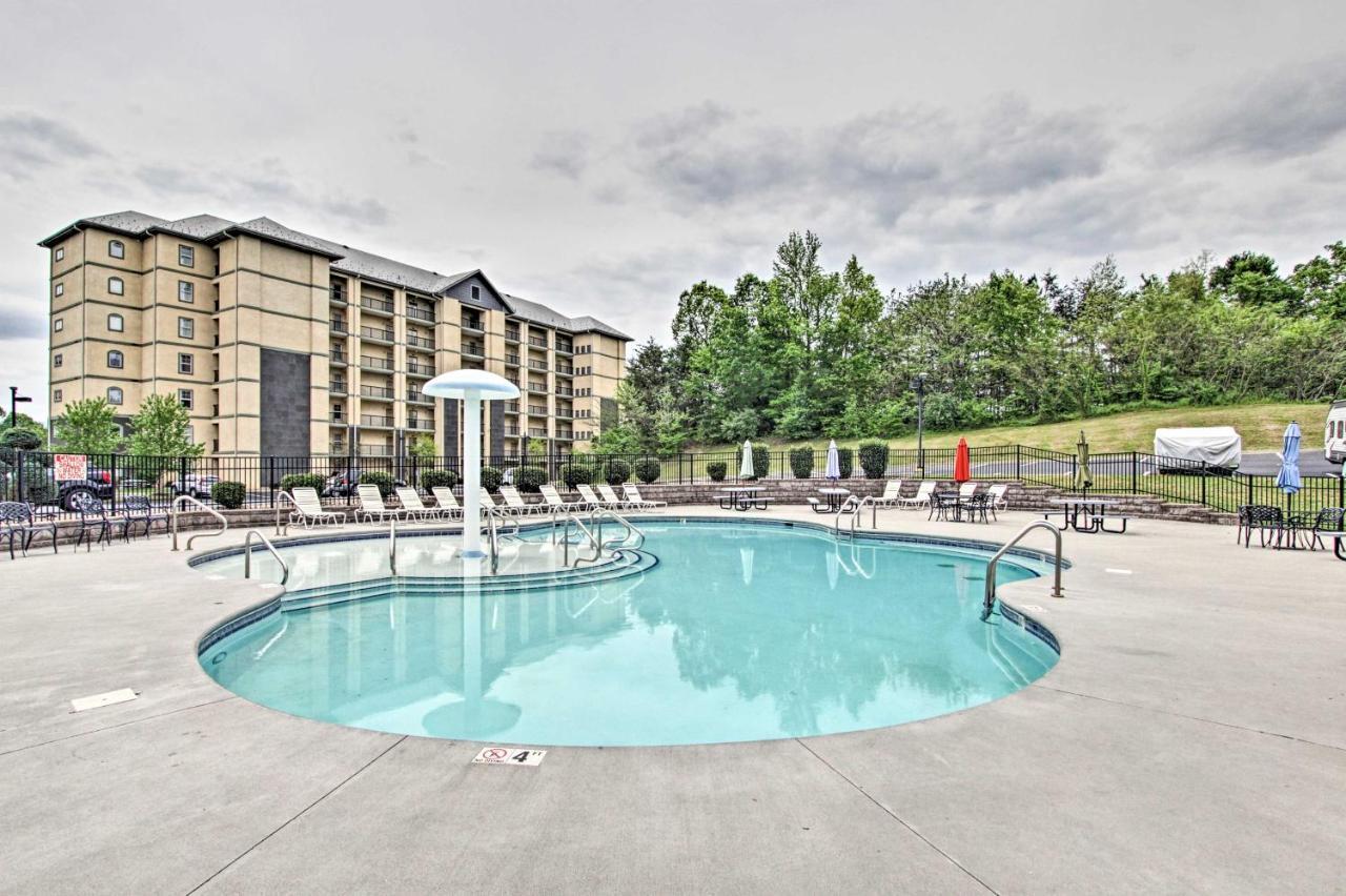 Downtown Pigeon Forge Condo With Pool Access! Luaran gambar