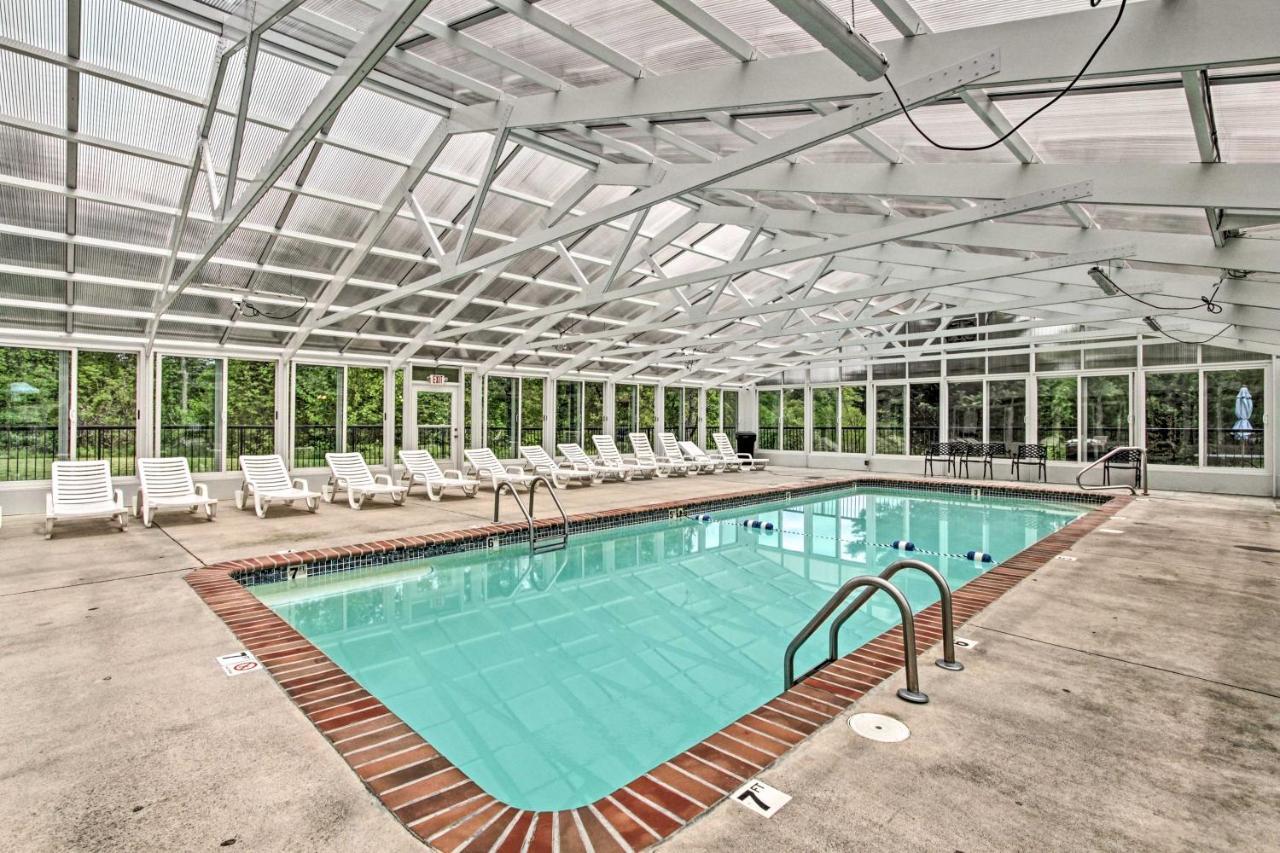 Downtown Pigeon Forge Condo With Pool Access! Luaran gambar