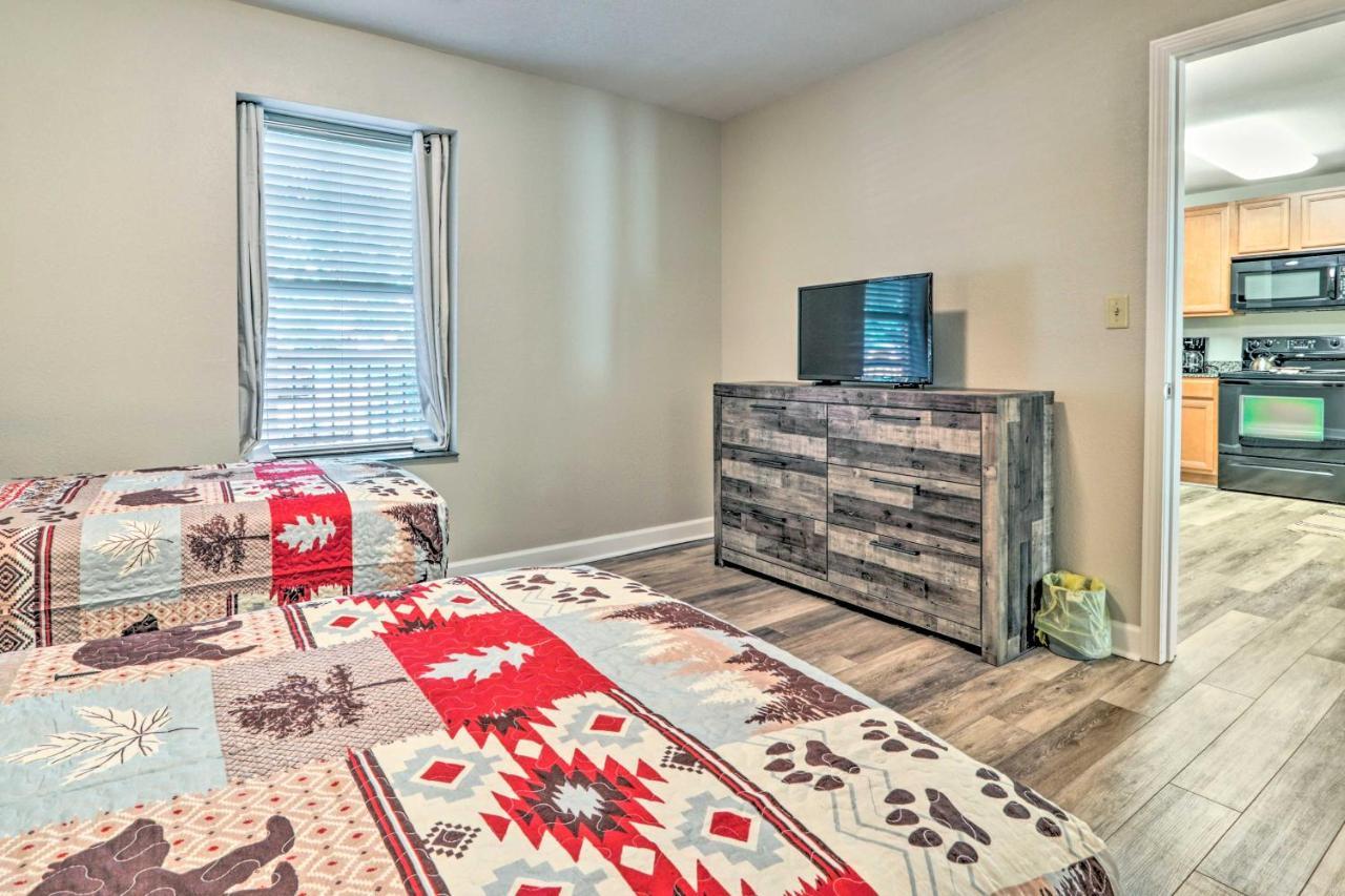 Downtown Pigeon Forge Condo With Pool Access! Luaran gambar