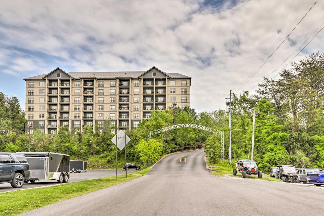 Downtown Pigeon Forge Condo With Pool Access! Luaran gambar
