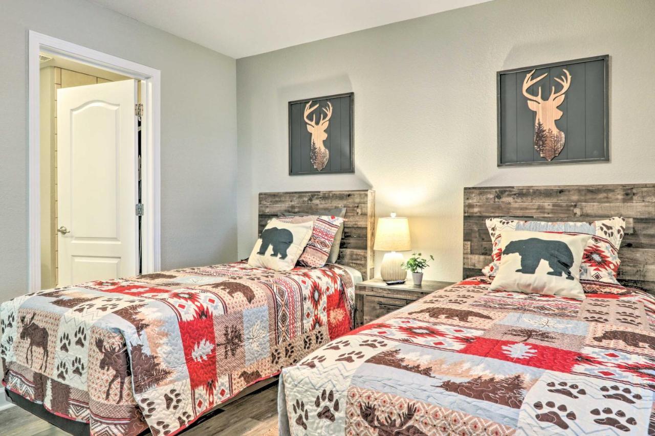 Downtown Pigeon Forge Condo With Pool Access! Luaran gambar